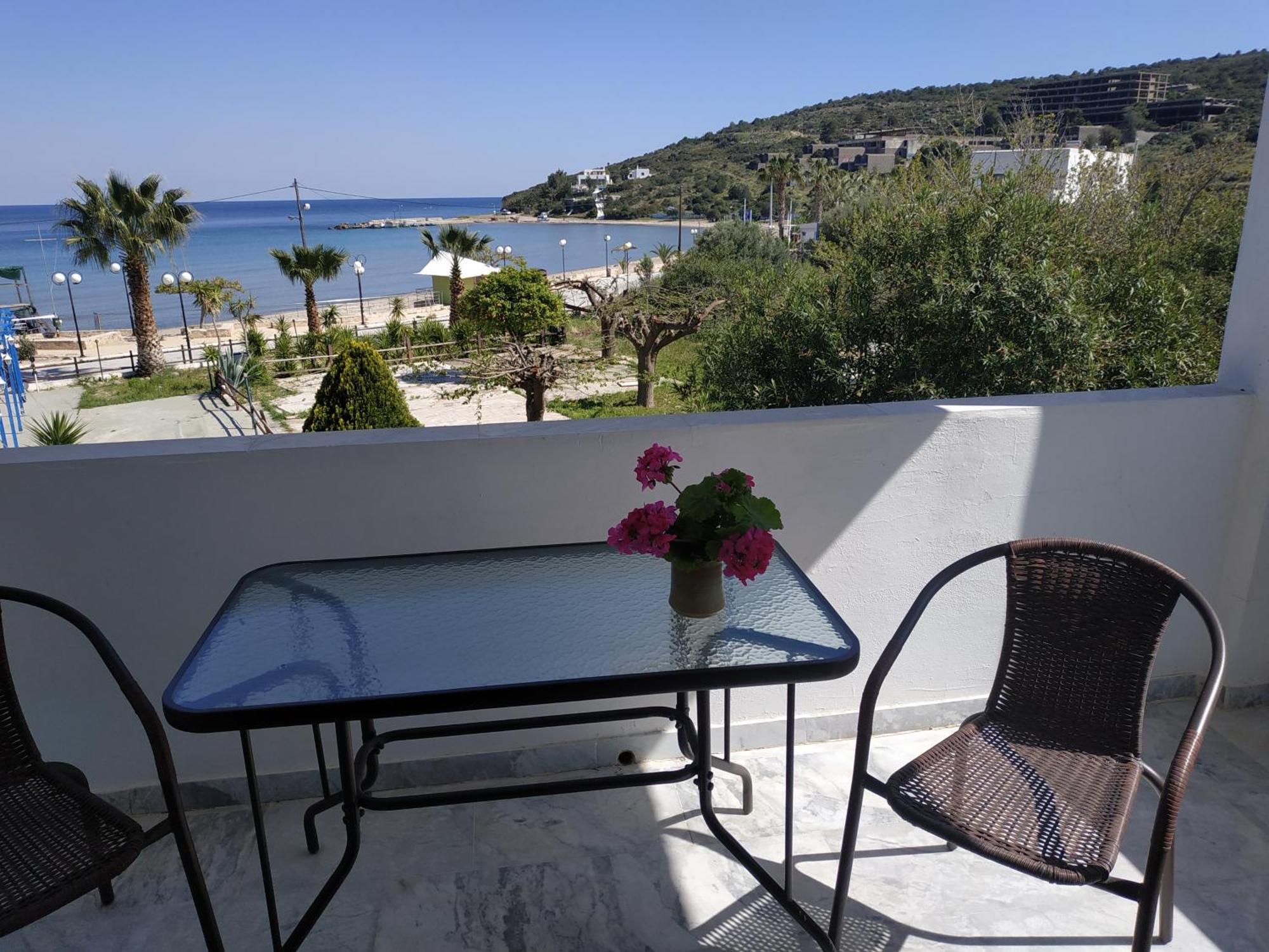 Agia Marina  Παραθαλασσια Στουντιο Μιχαλιας Sea View Studio Michalias מראה חיצוני תמונה